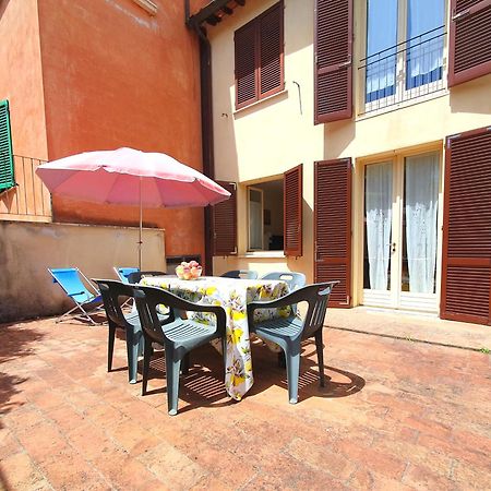 Residence Le Meridiane Siena Exterior photo